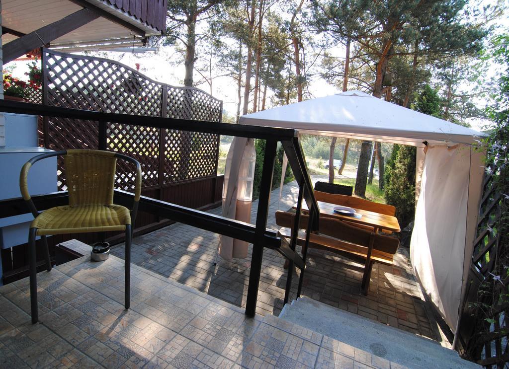 Guesthouse "Nakvyne Pas Zveja" Purvynes Street 奈达 外观 照片