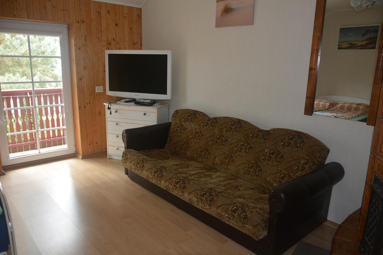 Guesthouse "Nakvyne Pas Zveja" Purvynes Street 奈达 外观 照片