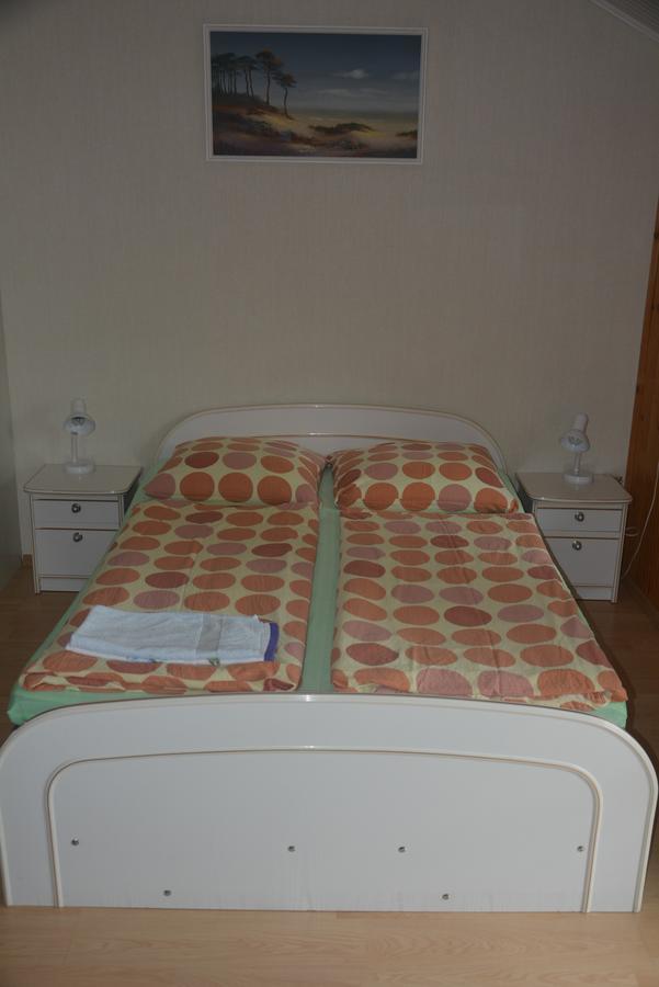 Guesthouse "Nakvyne Pas Zveja" Purvynes Street 奈达 外观 照片
