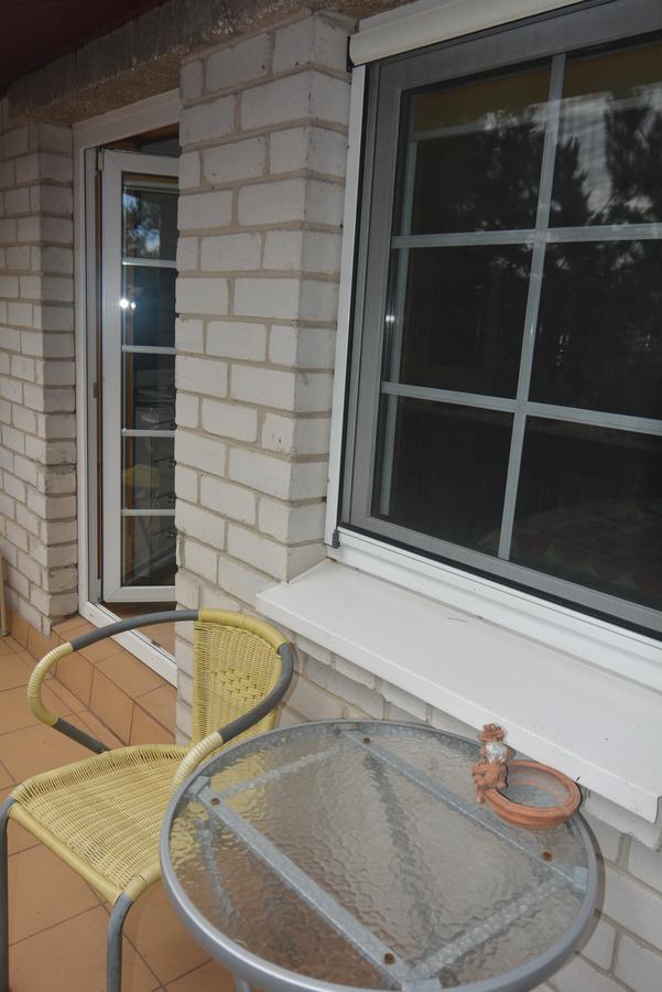 Guesthouse "Nakvyne Pas Zveja" Purvynes Street 奈达 外观 照片